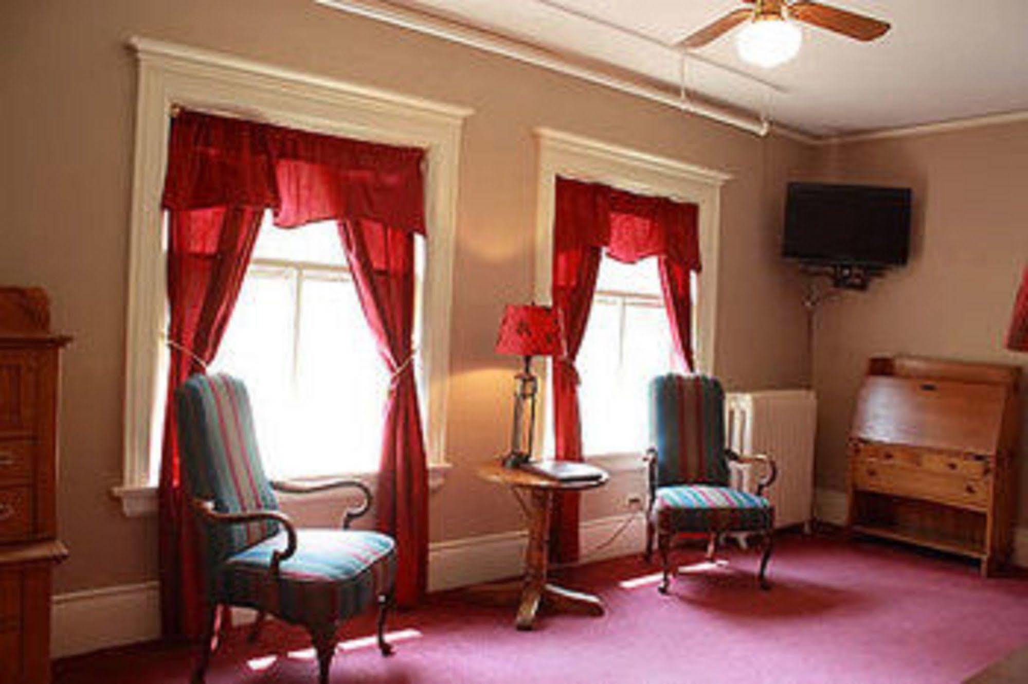 The Historic Redstone Inn 외부 사진