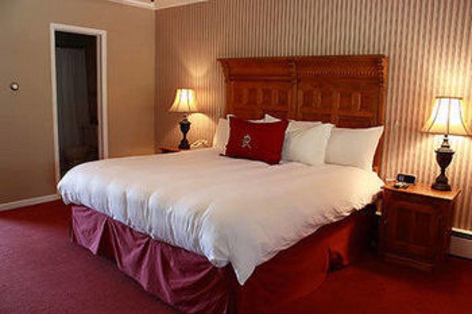 The Historic Redstone Inn 외부 사진