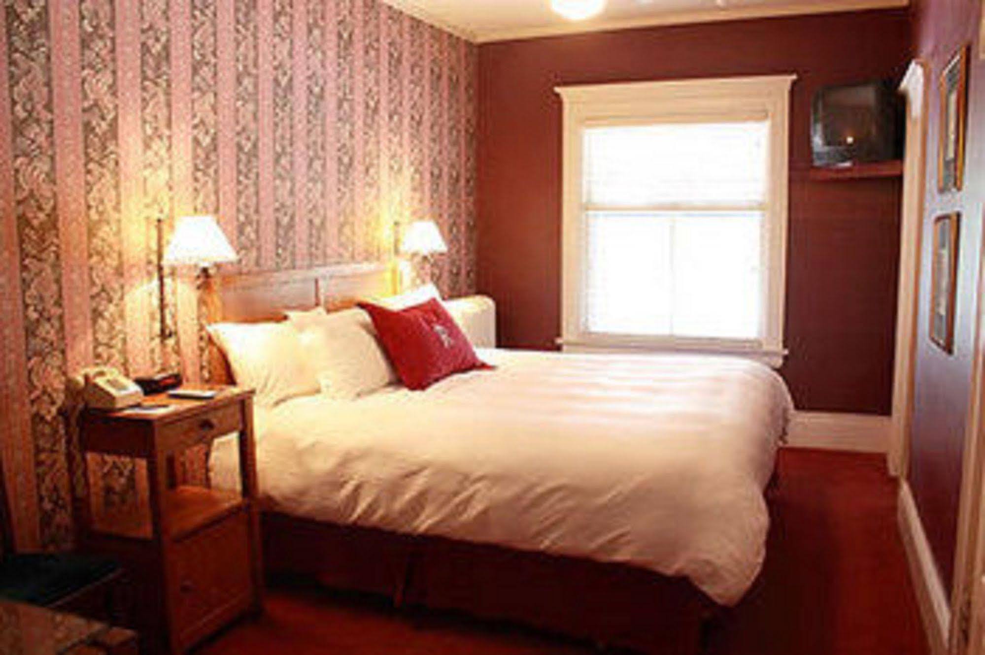 The Historic Redstone Inn 외부 사진